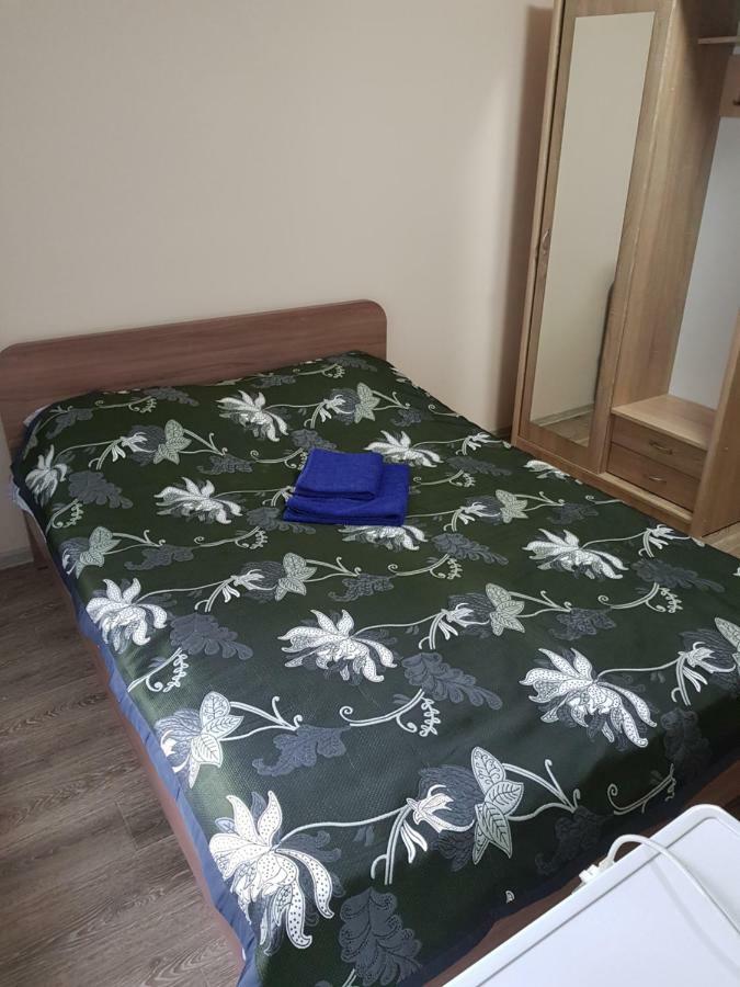 塔哈尔酒店 阿拉木图 外观 照片